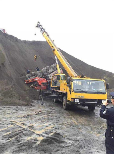 前进区上犹道路救援